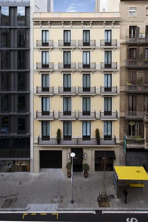 ***  Praktik Vinoteca Hotel Barcelona Spain